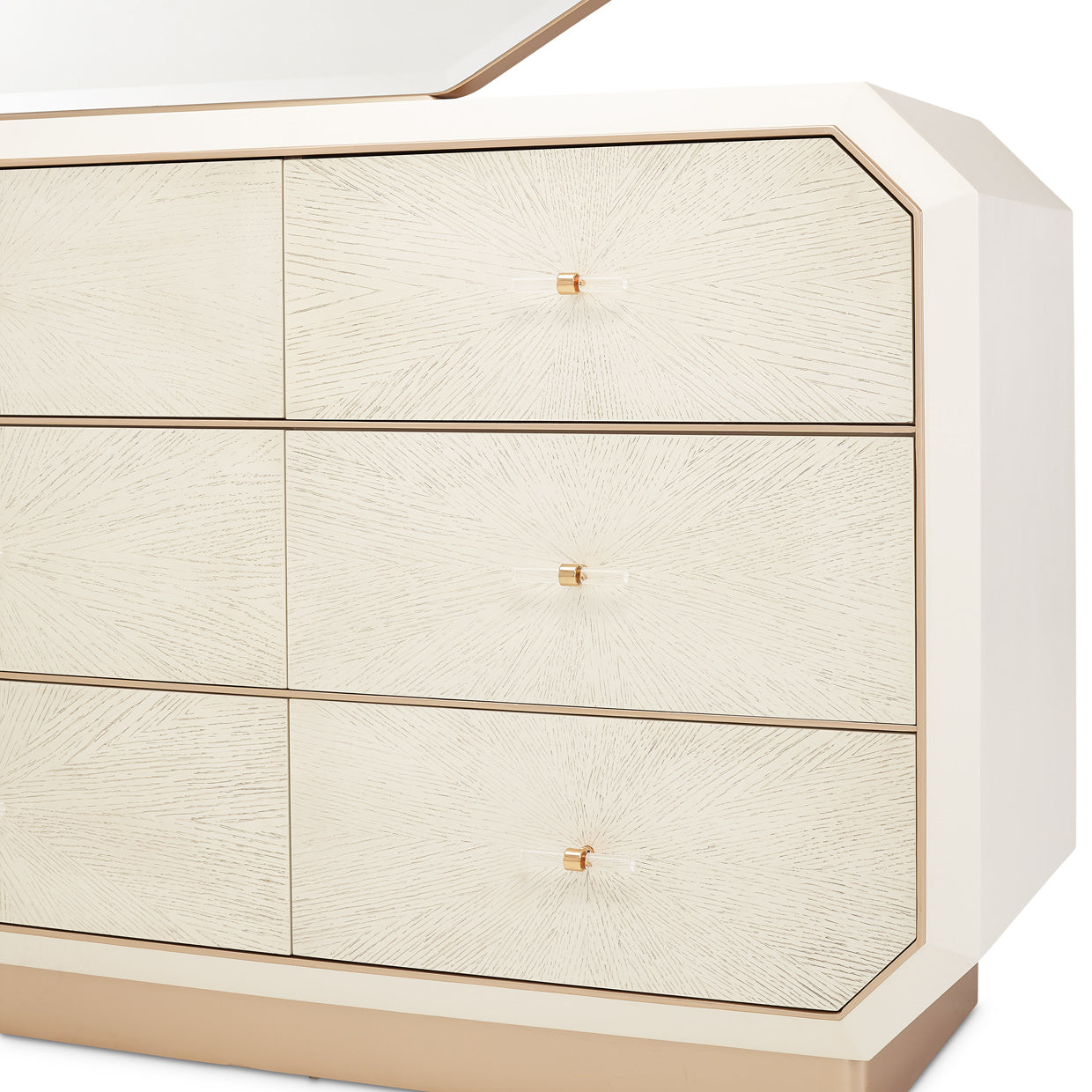 La Rachelle Dresser