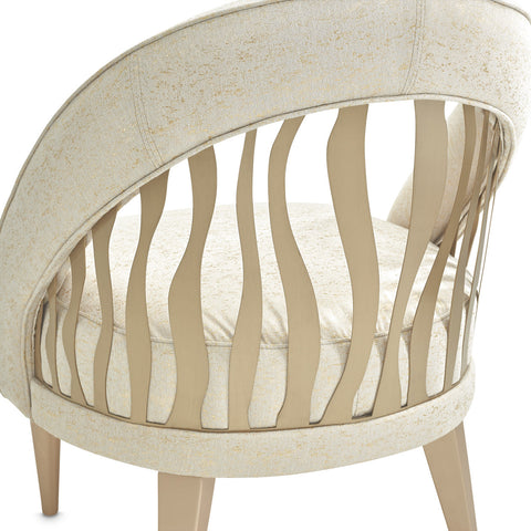La Rachelle Flame Accent Chair