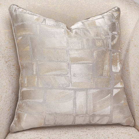 La Rachelle Swivel Chair