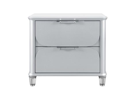 LANDO SILVER Bedroom Set