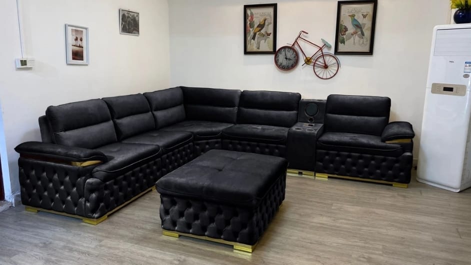 2222 Sectional
