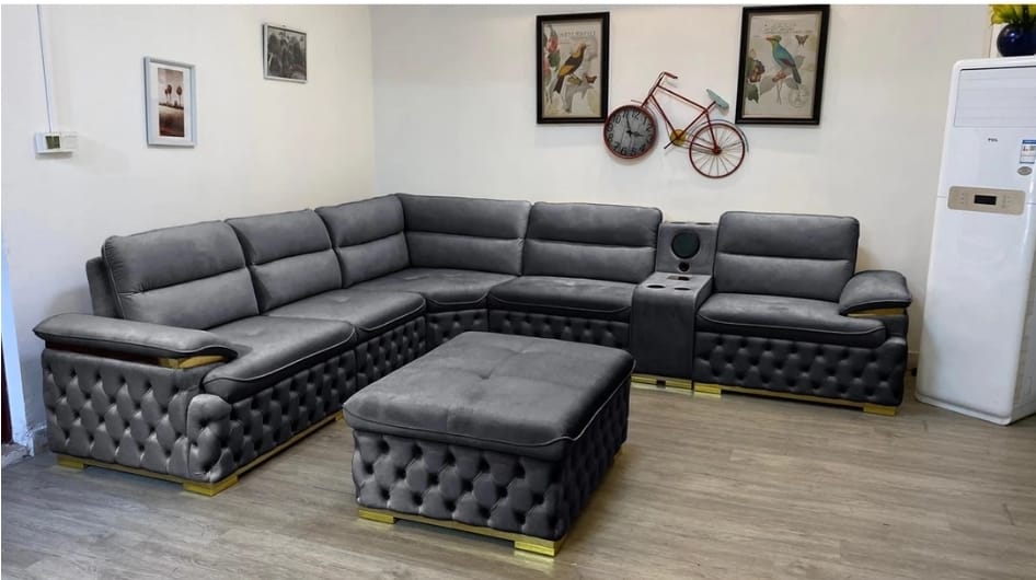 2222 Sectional