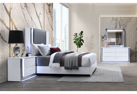 YLIME SMOOTH WHITE KING Bedroom Set