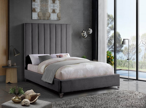 Via Velvet Bed